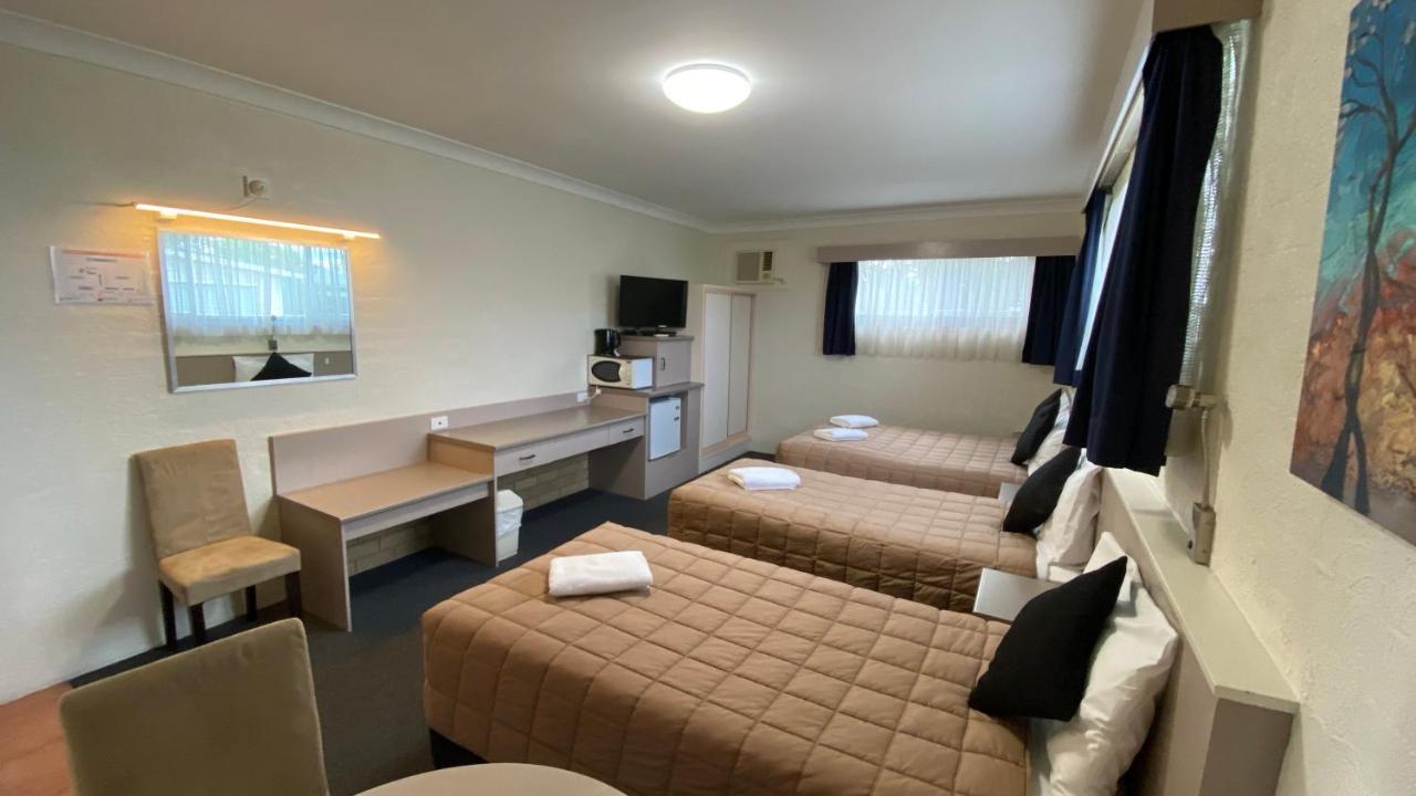Sapphire City Motor Inn Inverell Buitenkant foto
