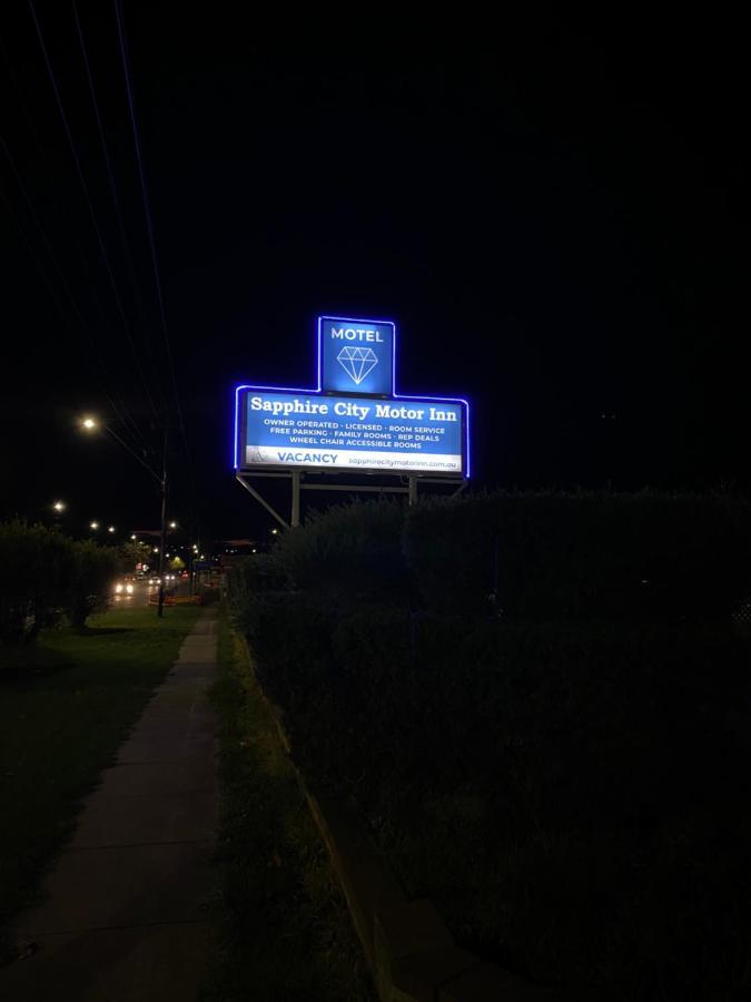 Sapphire City Motor Inn Inverell Buitenkant foto