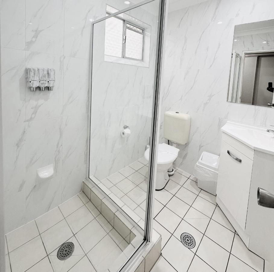 Sapphire City Motor Inn Inverell Buitenkant foto