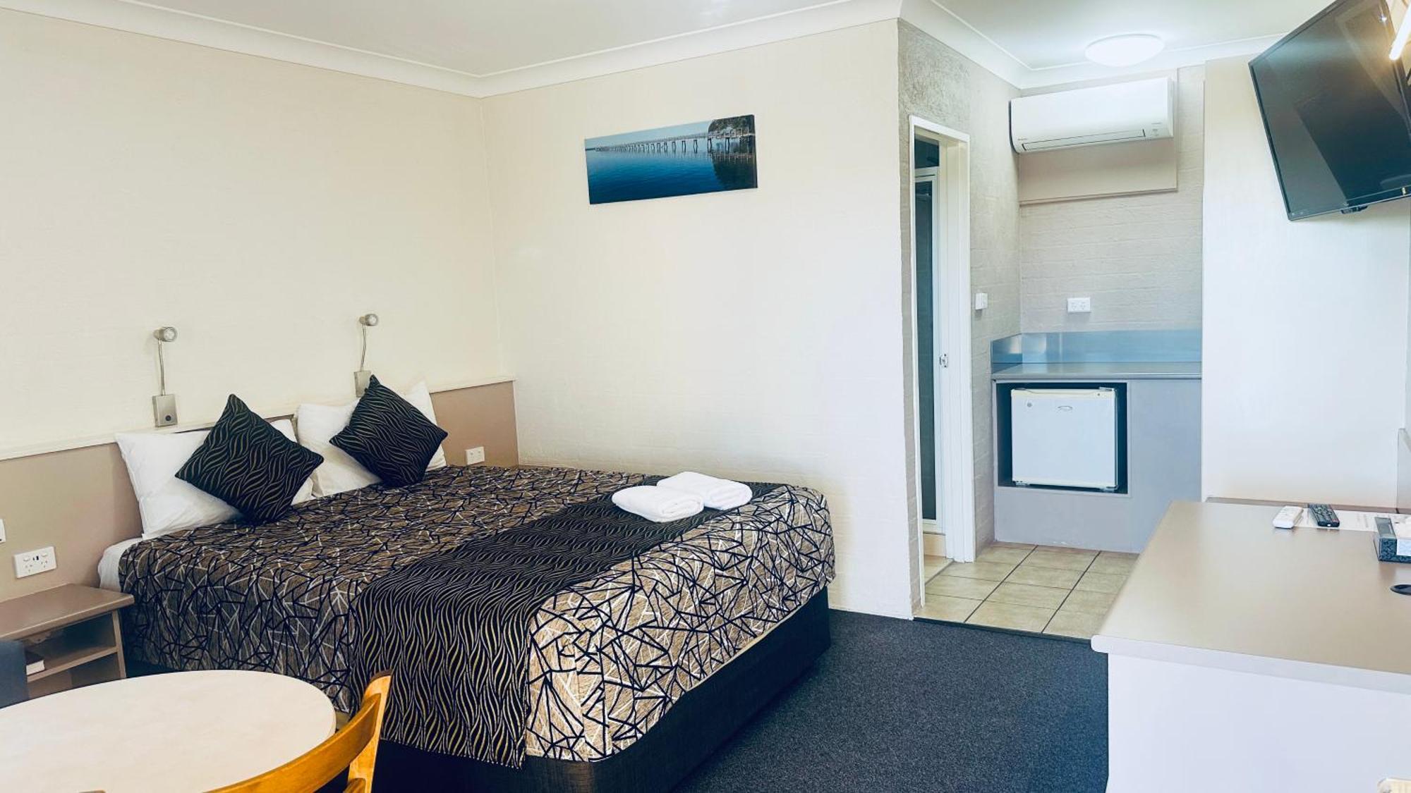 Sapphire City Motor Inn Inverell Buitenkant foto